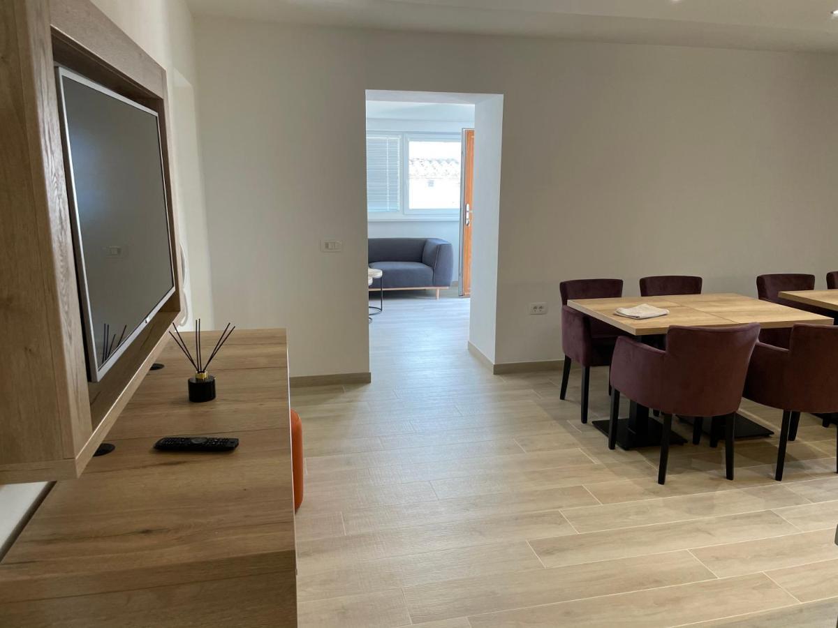 Villa Sanela Pobegi Eksteriør billede