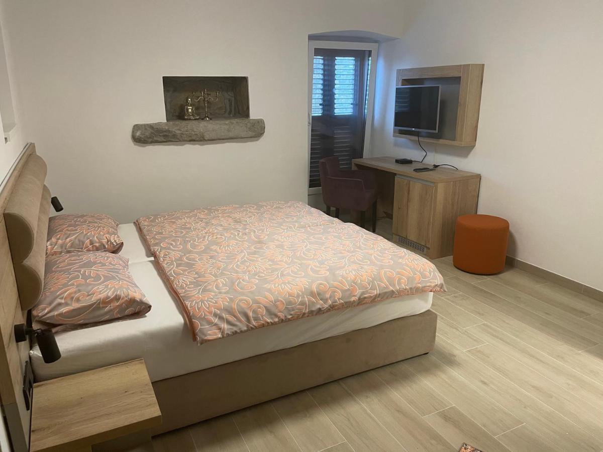Villa Sanela Pobegi Eksteriør billede